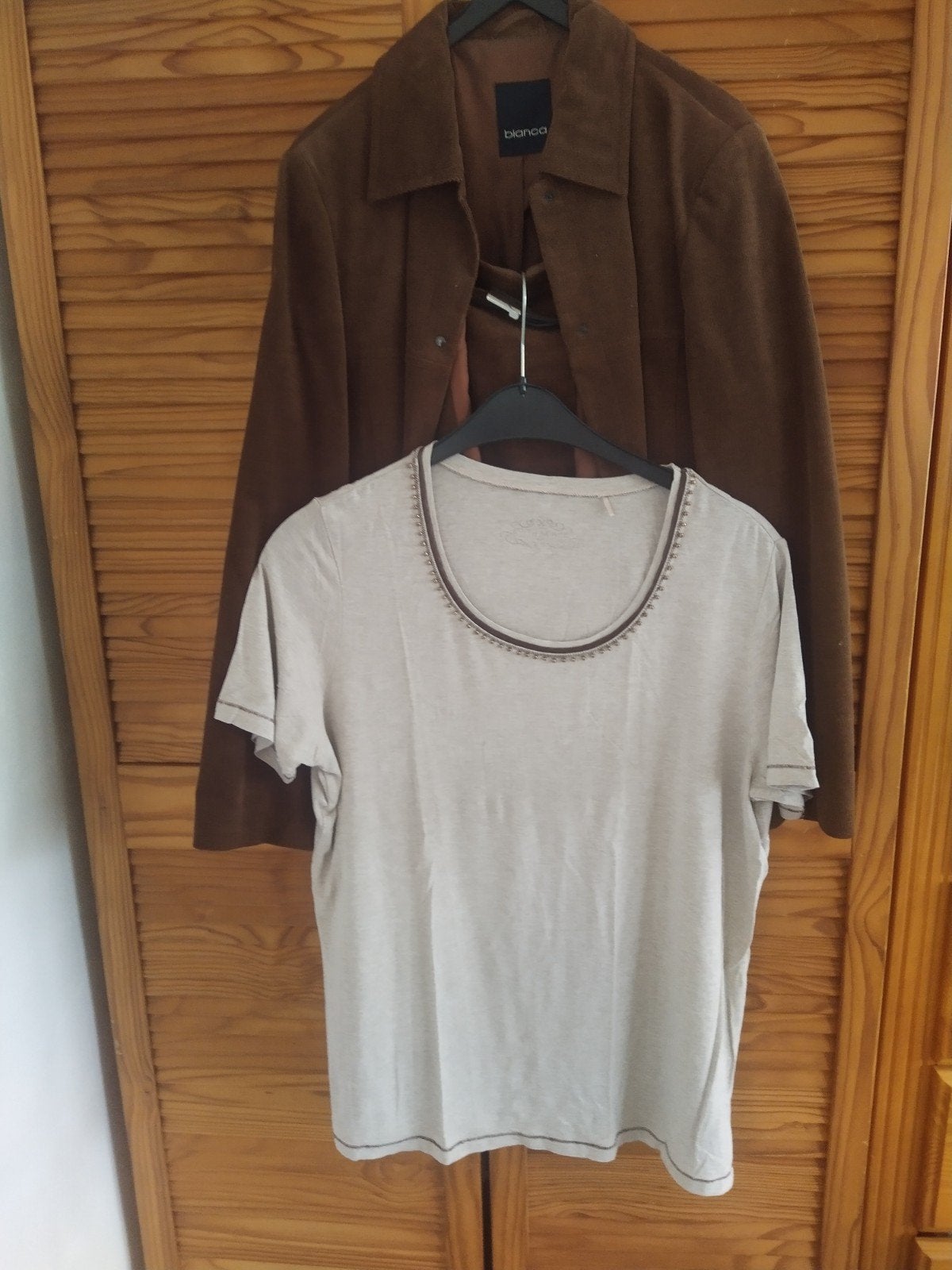 Mantelpakje, Maat 38/40 (M), Bianca, Kostuum of Pak, Bruin