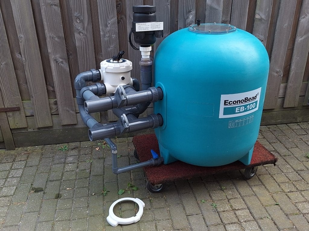 vijver  eb 100 beadfilter in nieuwstaat ( kort gebruikt ), Ophalen, Gebruikt