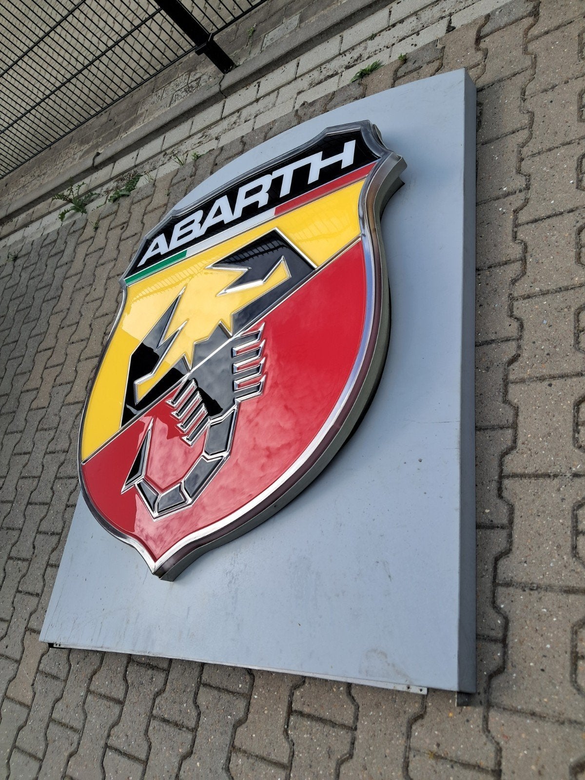 ABARTH dealer reclame lichtbak 125cm / 114cm Heel mooi!, Verzamelen, Ophalen, Eu, Gebruikt, Eu