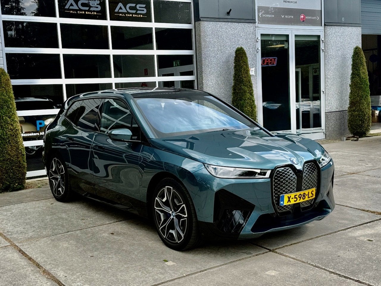 BMW IX XDrive50 High Executive 112 kWh|Bower & Wilkins, Automaat, 629 km, Gebruikt, Blauw