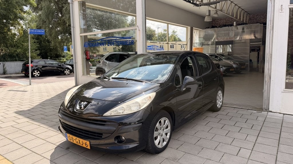 Peugeot 207 1.4 VTi Cool 'n Blue (bj 2008), Auto's, Gebruikt, 1153 kg, Zwart, Origineel Nederlands