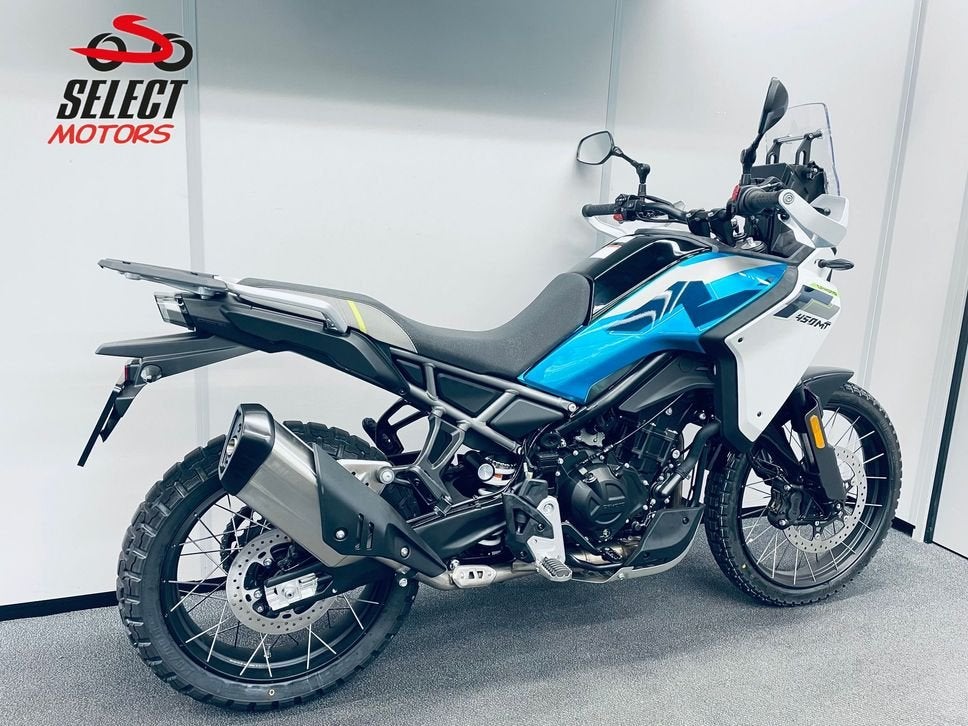 PRACHTIGE NIEUWE CFMOTO 450 MT (bj 2026), 2 cilinders, Motorrijbewijs A, Onbekend, 449 cc