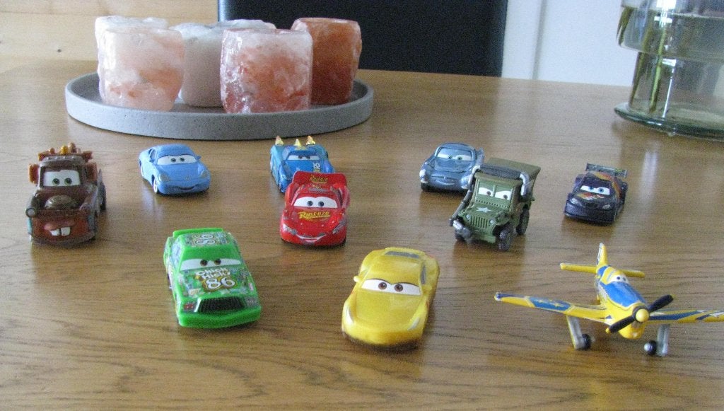 9 Cars auto's + 1 Cars vliegtuig, Ophalen of Verzenden, Gebruikt