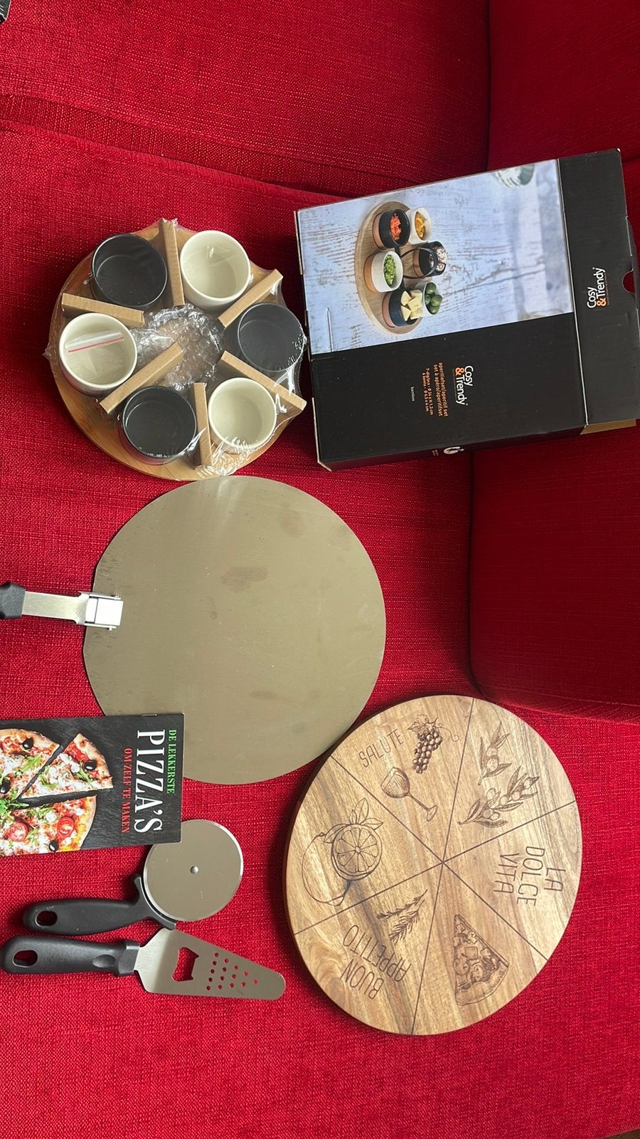 Pizza cadeauset . Nieuw !, Ophalen, Zo goed als nieuw