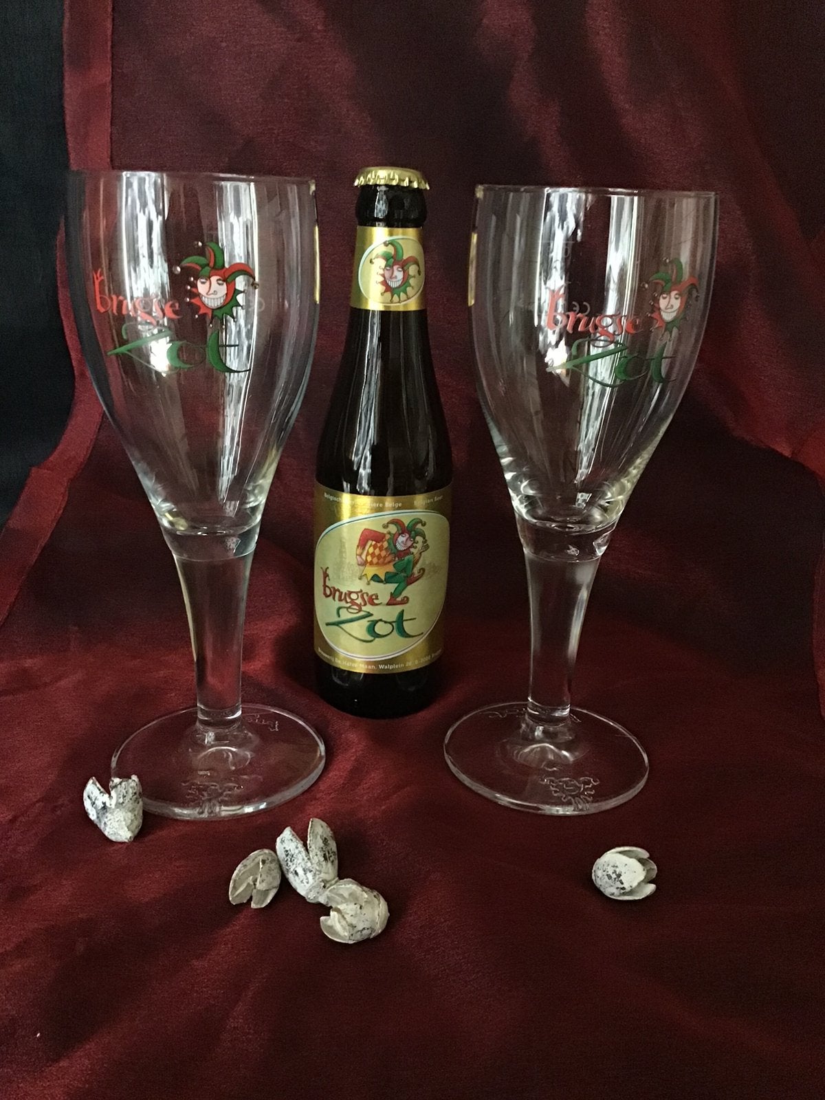 2 Belgische bierglazen Brugse Zot 33 cl, Verzamelen, Biermerken, Ophalen of Verzenden, Zo goed als nieuw