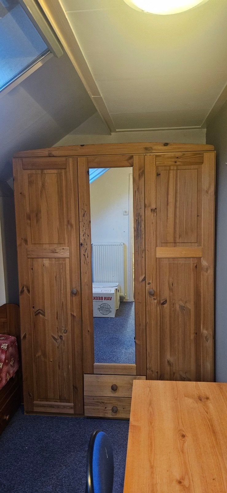 Grote 3-deurs kledingkast met spiegel - Gratis af te halen, Ophalen, Gebruikt, 100 tot 150 cm, 200 cm of meer