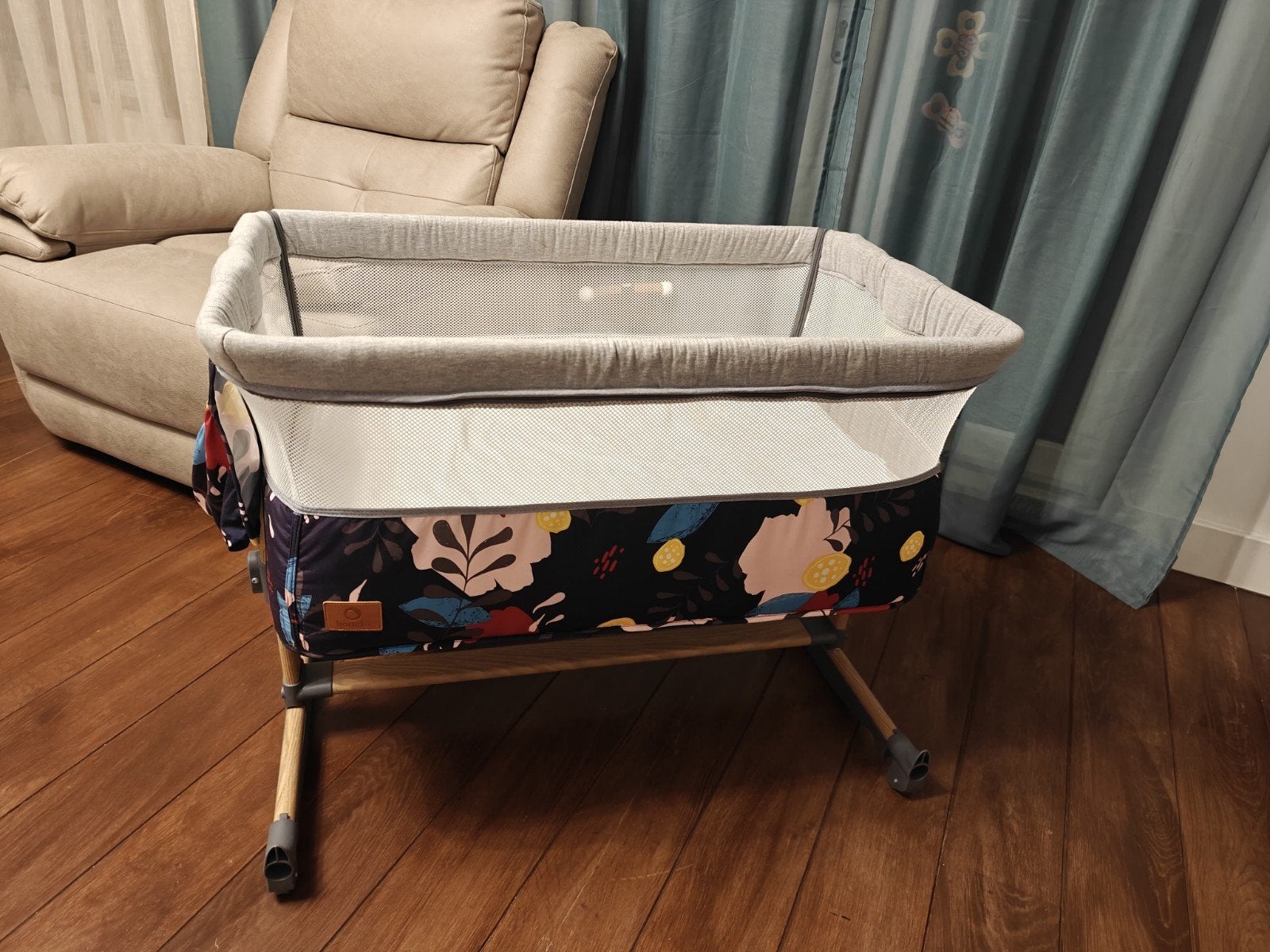 Lionelo Leonie Co-Sleeper / Wieg - Zo goed als nieuw, Ophalen of Verzenden, Zo goed als nieuw, Wieg