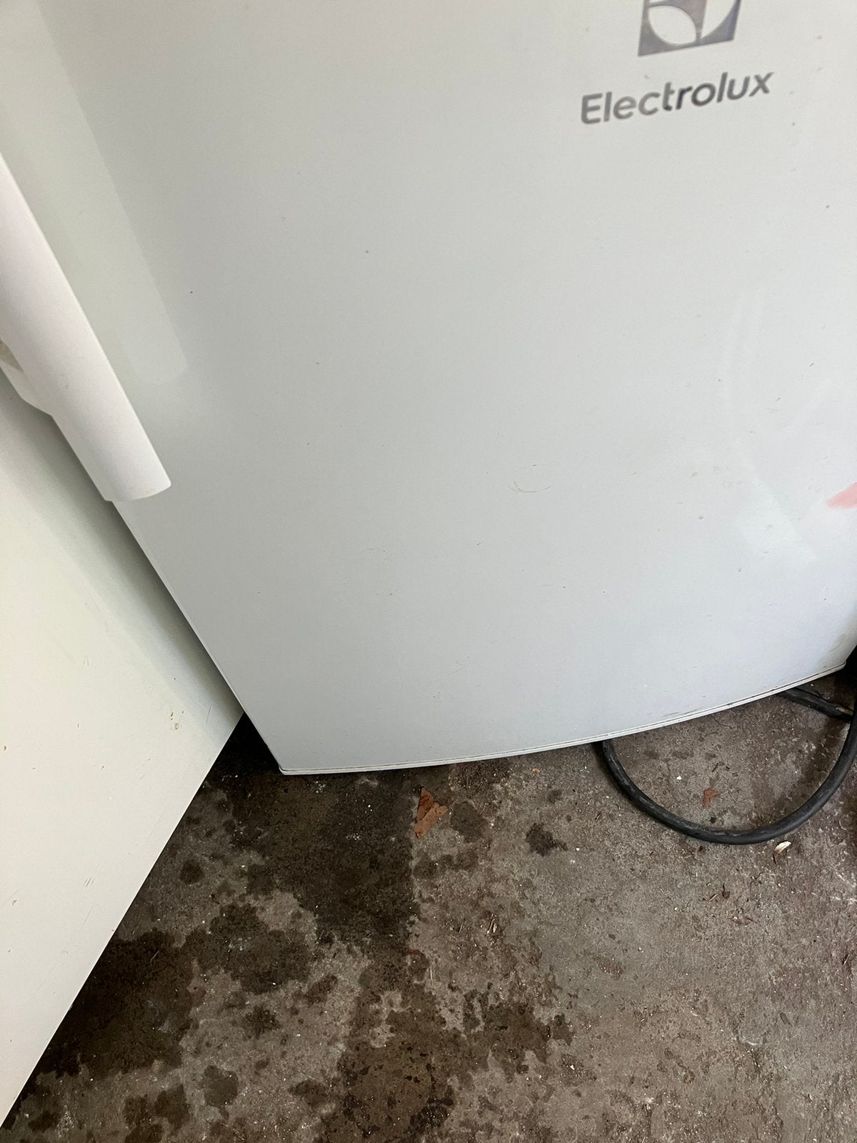Te koop  tafelmodel ijskast, Minder dan 75 liter, Ophalen, Zo goed als nieuw, Zonder vriesvak