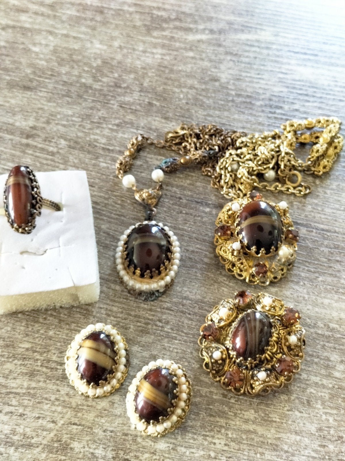 Prachtige vintage West Germany sieradenset jaren '50, Verzenden, Overige materialen, Ketting, Verguld