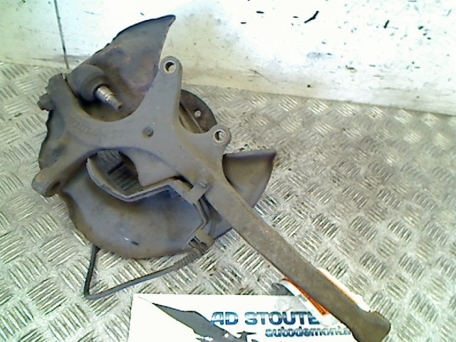 Fusee Rechts Voor Mercedes-Benz E Combi (S210) 2002, Gebruikt, Mercedes-Benz AG, Mercedes-Benz, Mercedesstraße 120, Stuttgart 70372, , Duitsland