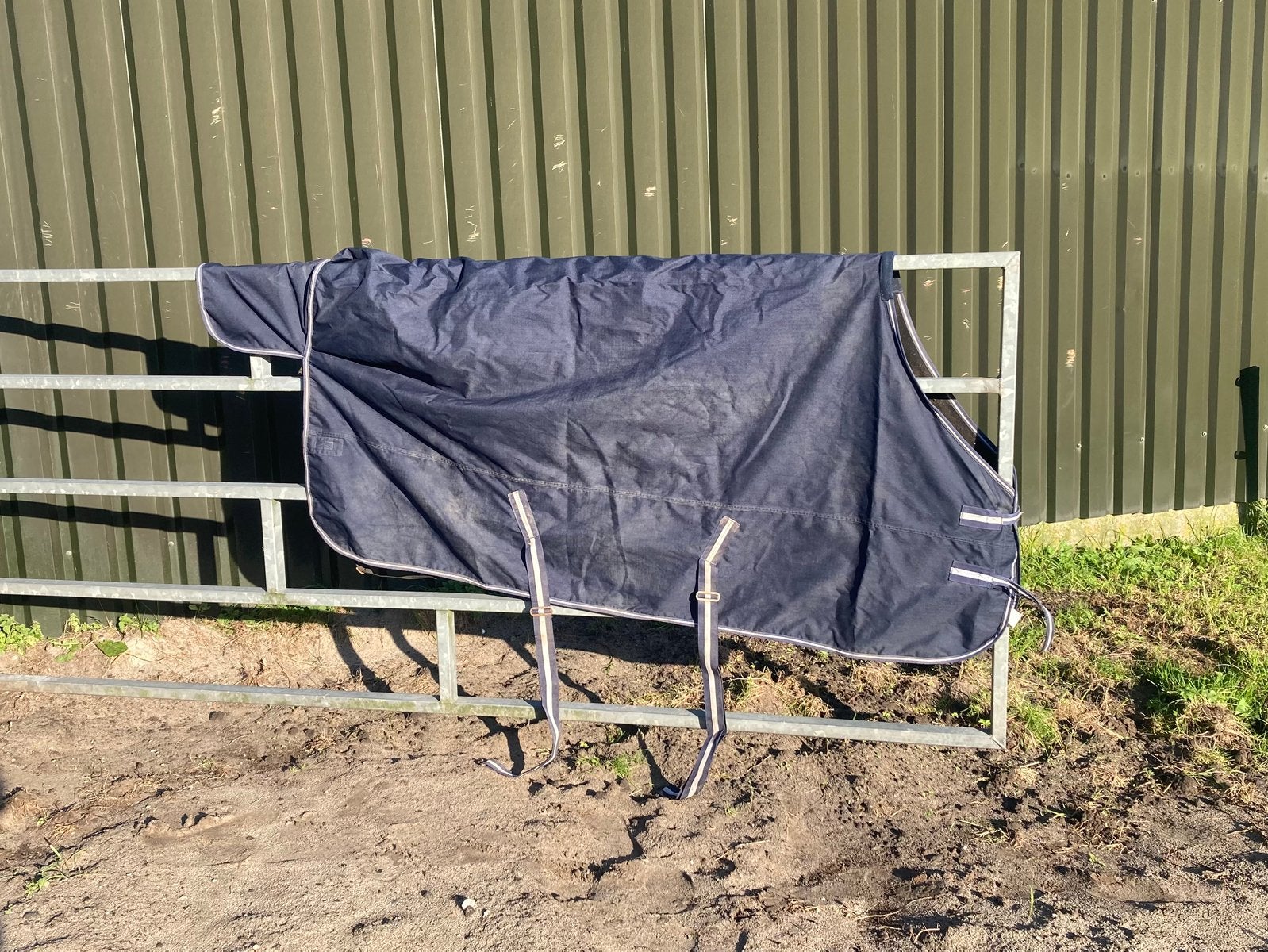 2 regendekens en 1 fleece deken met hals, Dieren en Toebehoren, Ophalen, Gebruikt