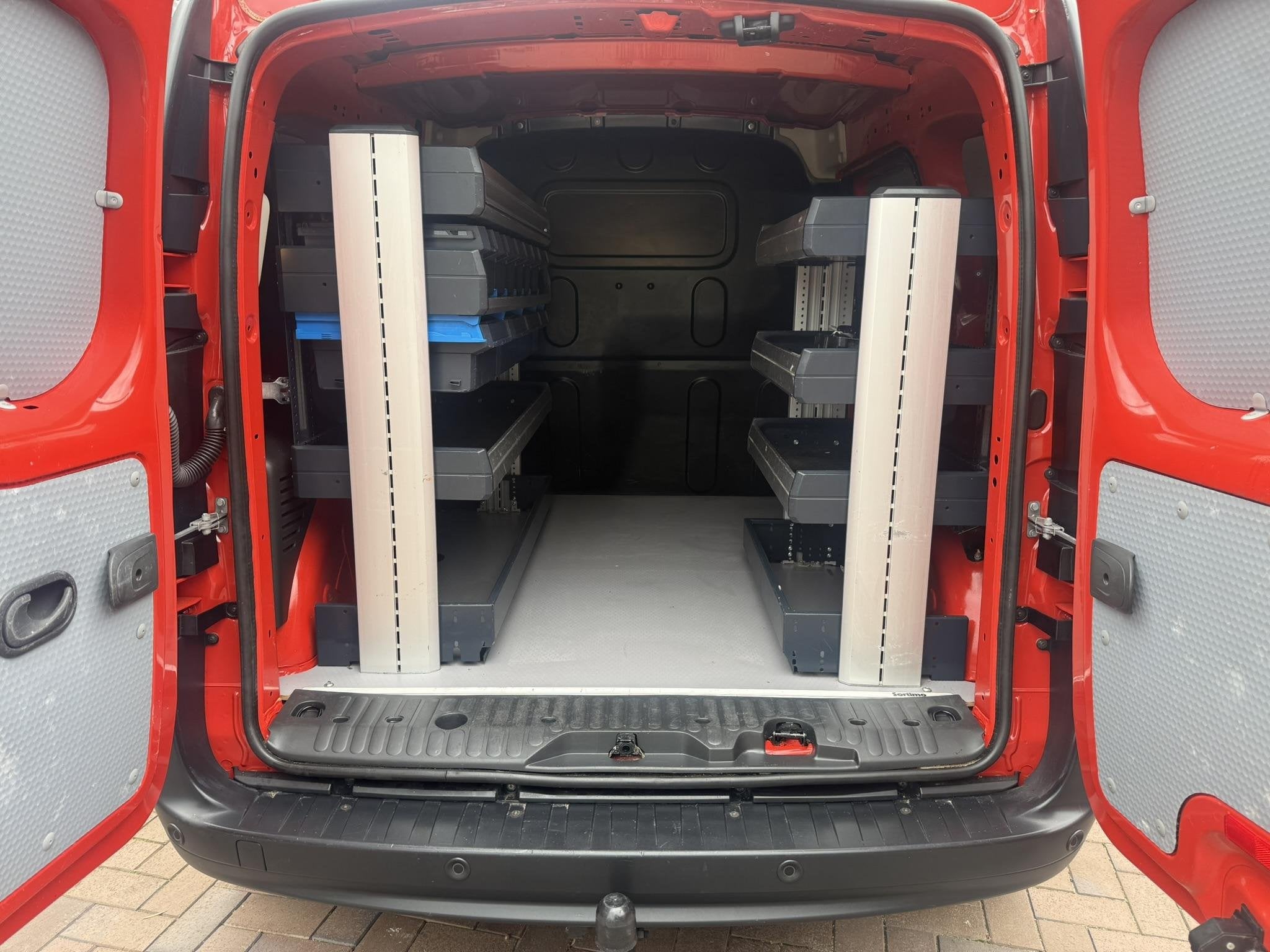 Mercedes-Benz Citan 108 CDI Sortimo inrichting airco trekhaa, Voorwielaandrijving, Dealer onderhouden, Stof, Gebruikt