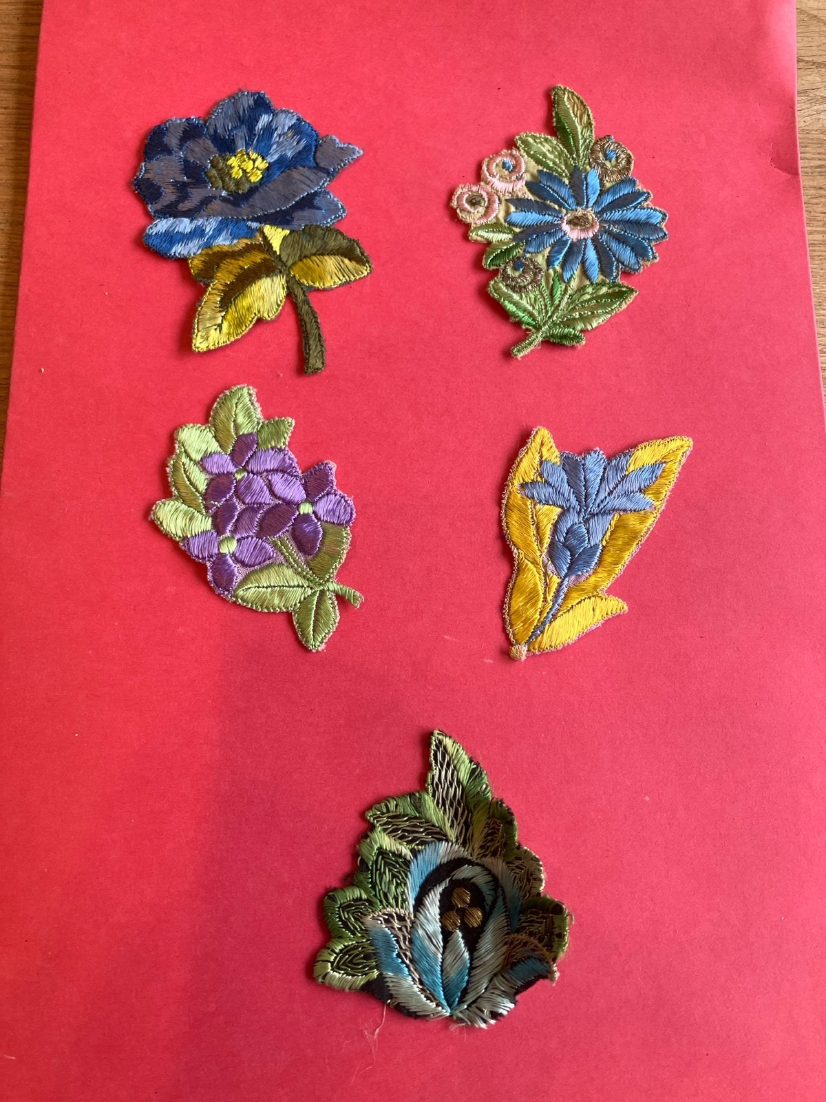 Turmac Tabakszijdjes - Geborduurde bloemen (5 stuks), Verzamelen, Ophalen of Verzenden, Gebruikt