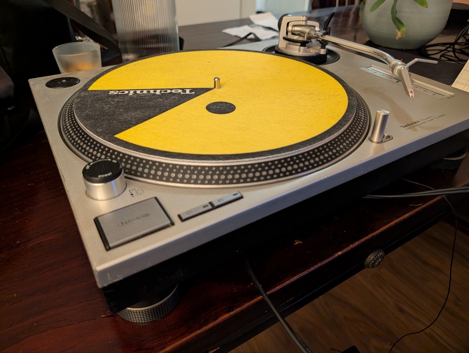 Foto 4 van Technics SL1200 MKII Platenspeler