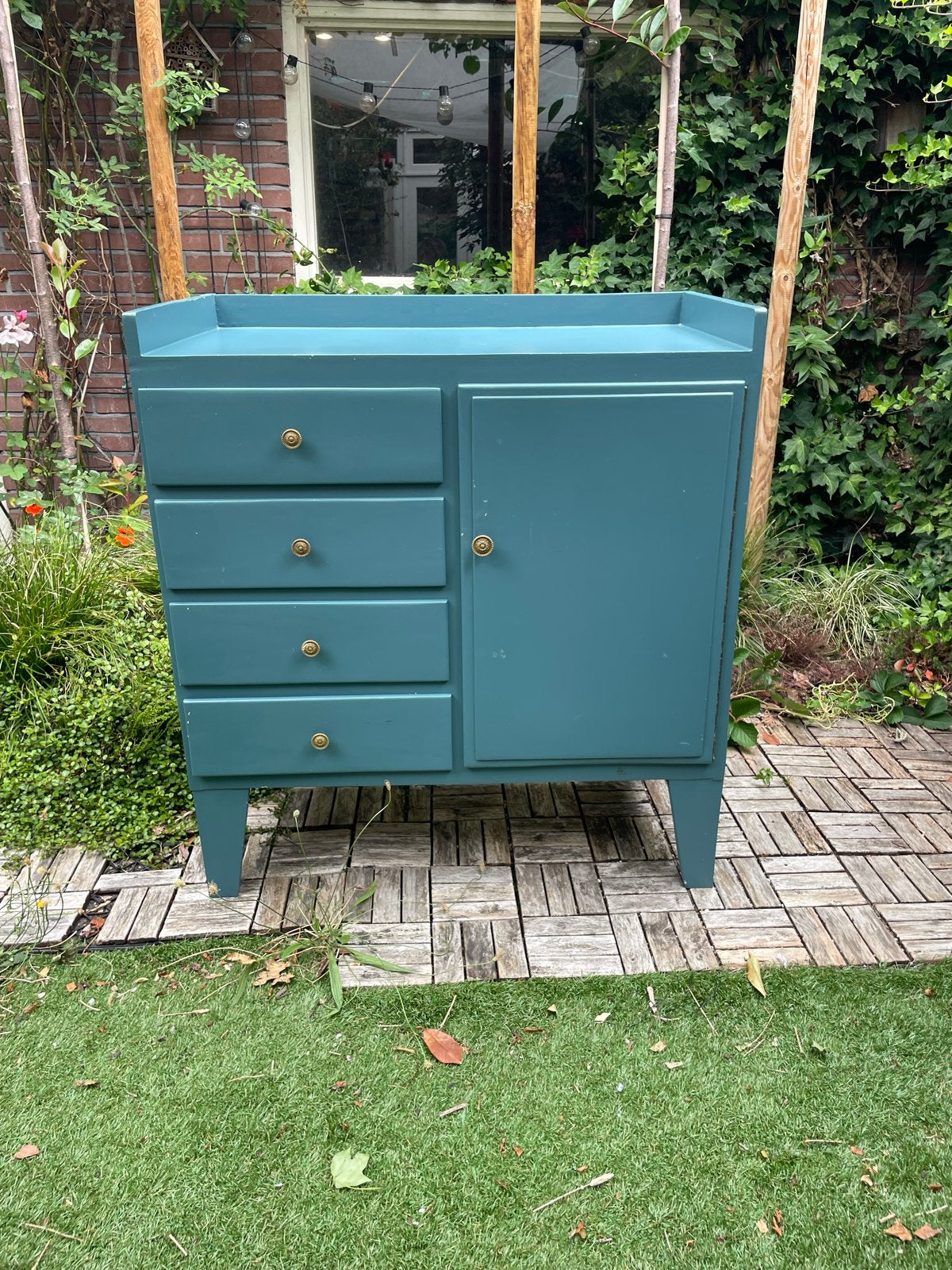 Vintage ladekast / commode met messing knoppen, Antiek en Kunst, Antiek | Meubels | Kasten, Ophalen
