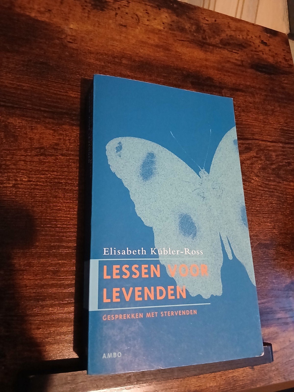 Elisabeth Kubler-Ross - Midprice, Boeken, Elisabeth Kubler-Ross, Ophalen of Verzenden, Ontwikkelingspsychologie, Zo goed als nieuw