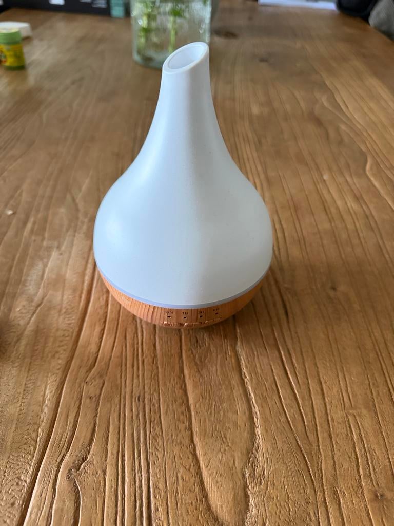 Aroma diffuser met LED verlichting, Ophalen of Verzenden, Zo goed als nieuw