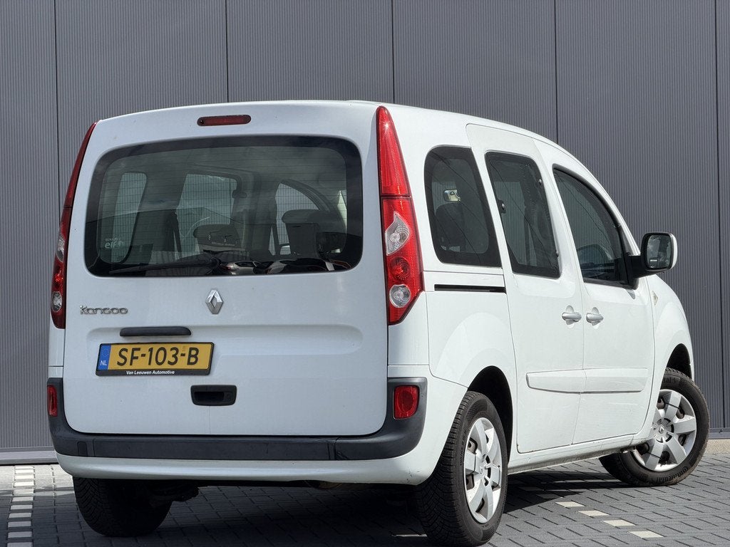 Renault Kangoo Family 1.6-16V Authentique | RIJKLAAR | Airco, Auto's, Renault, Stof, Gebruikt, Zwart, 4 cilinders