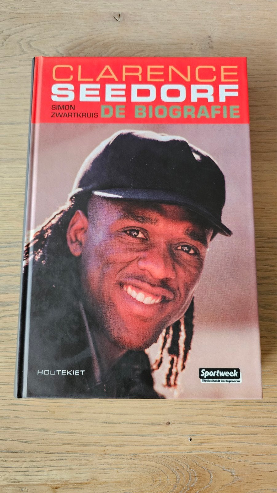 Clarence Seedorf - De biografie, Ophalen of Verzenden, Zo goed als nieuw, Simon Zwartkruis, Sport