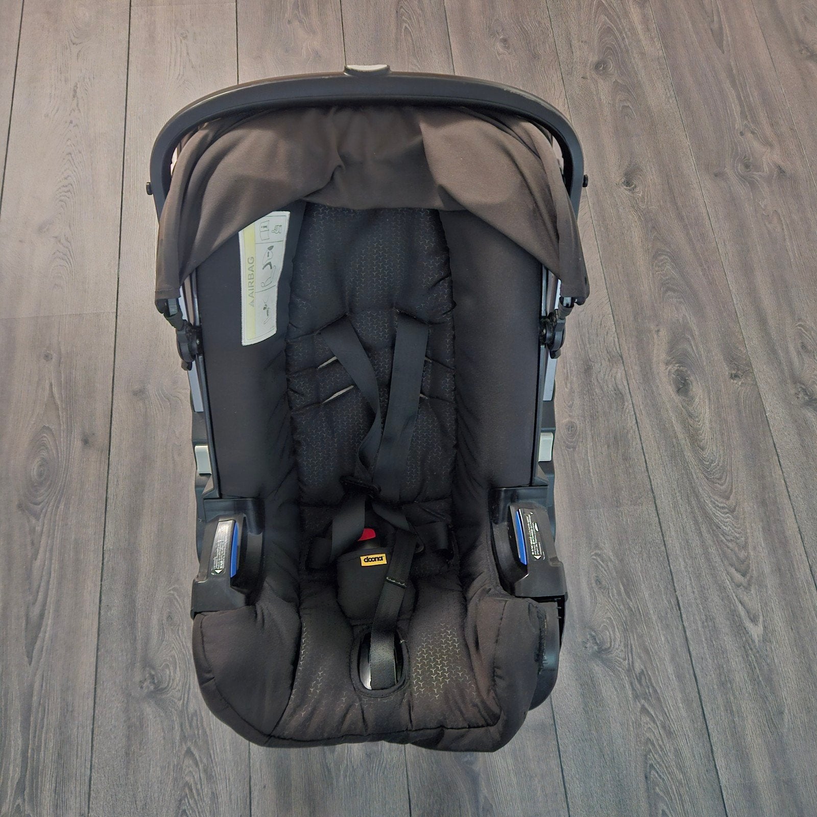 Doona+ autostoel en kinderwagen in één (Zwart), Kinderen en Baby's, Ophalen, Gebruikt, Overige merken, Autogordel