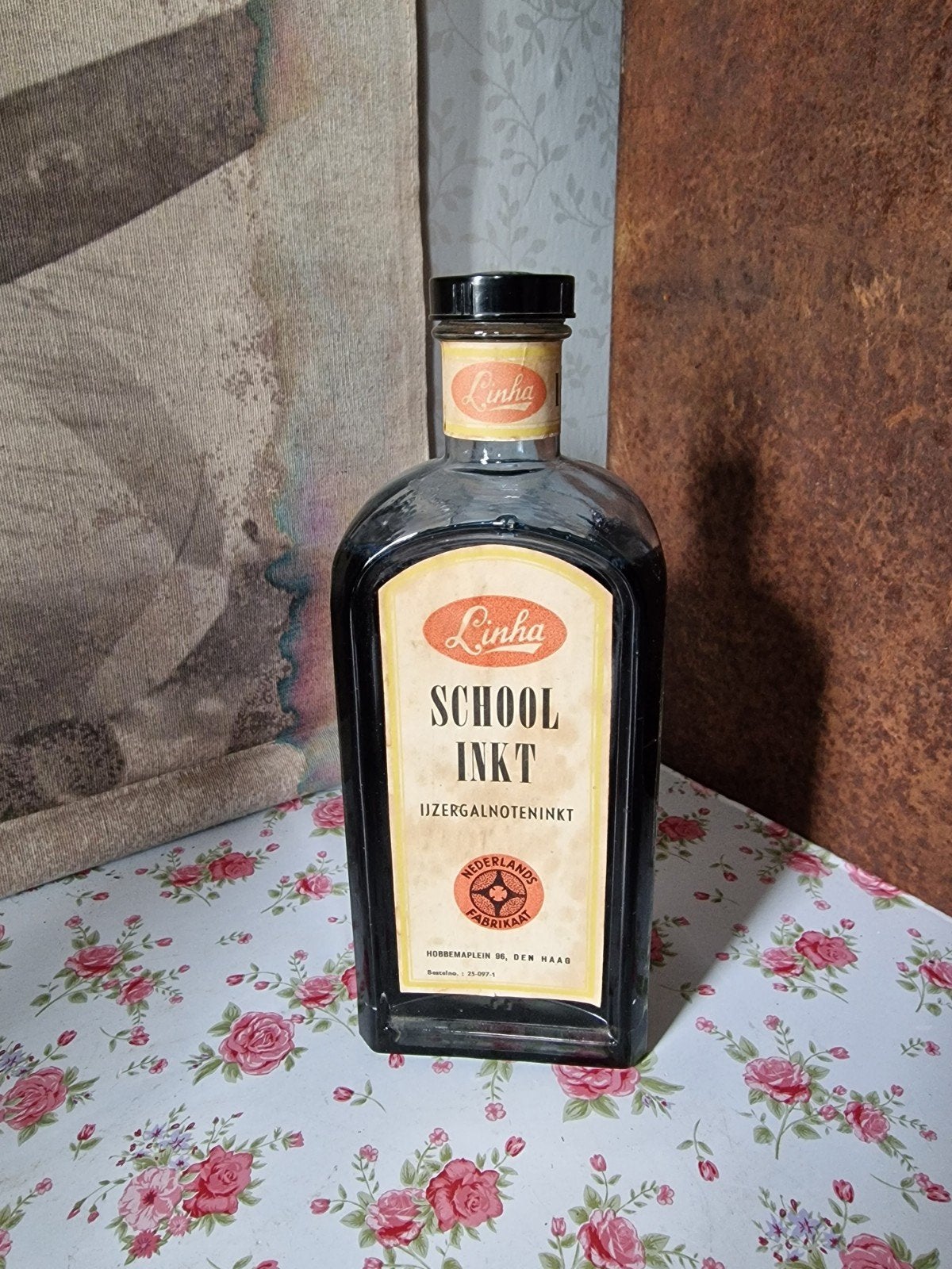 Oude glazen fles schoolinkt Linha, Ophalen of Verzenden
