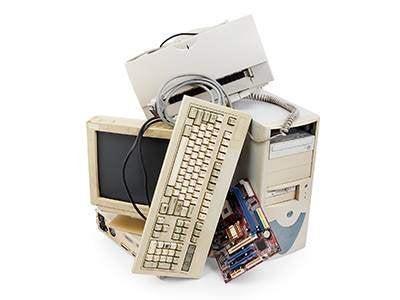 KAPOTTE computers audio apparatuur etc, Ophalen, Niet werkend