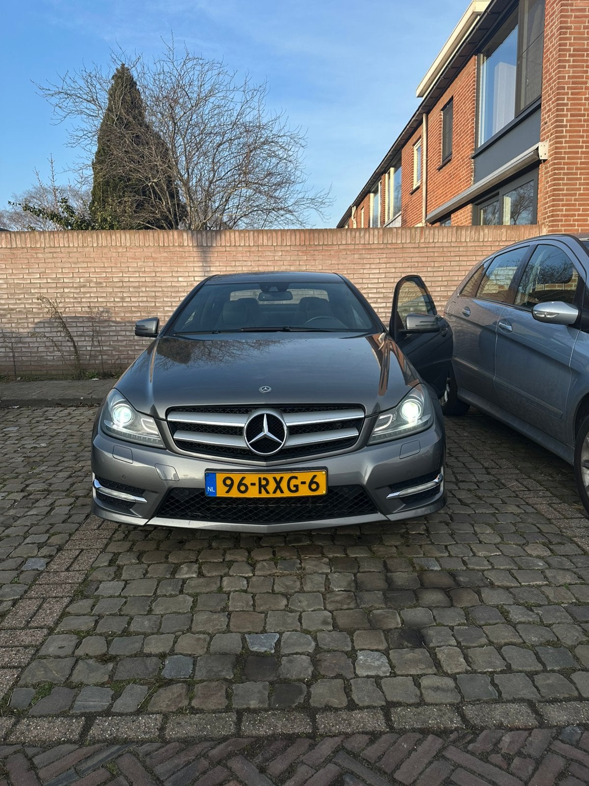 Mercedes-Benz C-Klasse C350 BE 225KW 2011 Grijs, Automaat, Achterwielaandrijving, 1800 kg, 4 stoelen