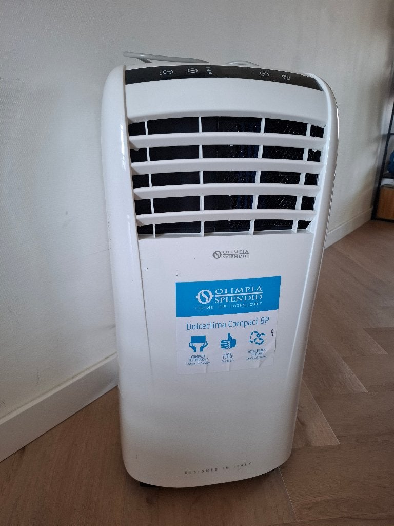 Olimpia Splendid Dolcecclima Compact 8P Mobiele Airco, Ophalen, Minder dan 60 m³, Energieklasse A of zuiniger, 3 snelheden of meer