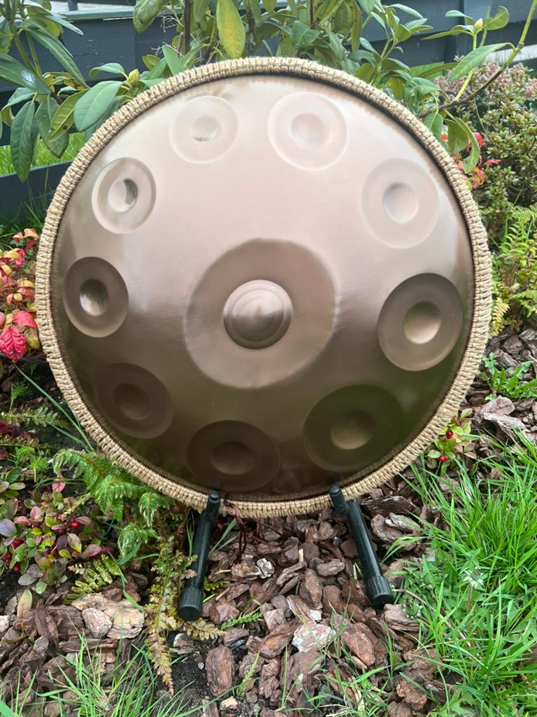 Prachtige handpan D kurd 10 noten goud brons GOED ALS NIEUW, Ophalen of Verzenden, Zo goed als nieuw, Melodische percussie