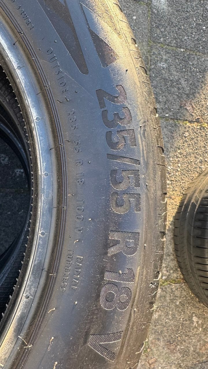 235/55R18 Continental Eco Contact 6, Ophalen, Zo goed als nieuw