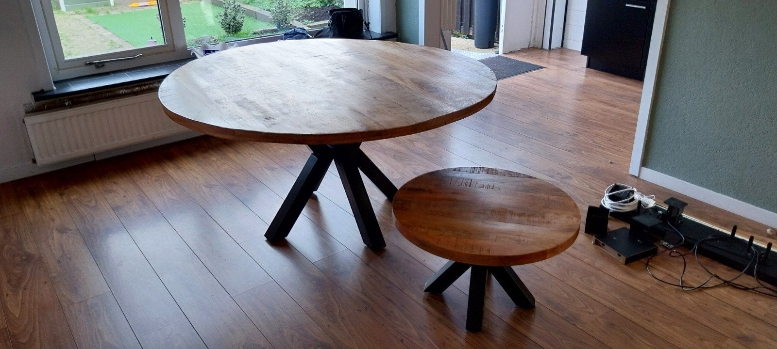 mango eettafel en salontafel, Ophalen, Zo goed als nieuw, 75 m² of meer, Laminaat