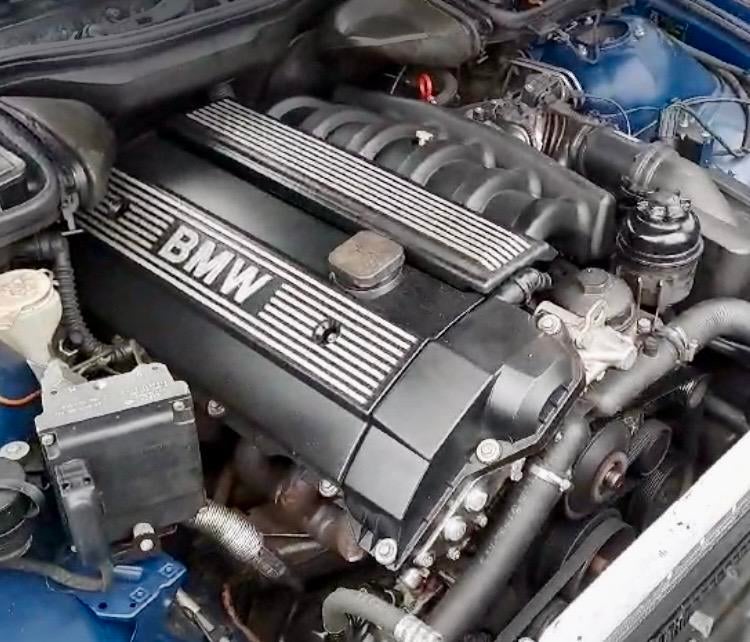 BMW M52B28 motor met Mahle Motorsport 3.0 kit nieuw in doos, Auto-onderdelen, Motor en Toebehoren, Ophalen of Verzenden, Gebruikt