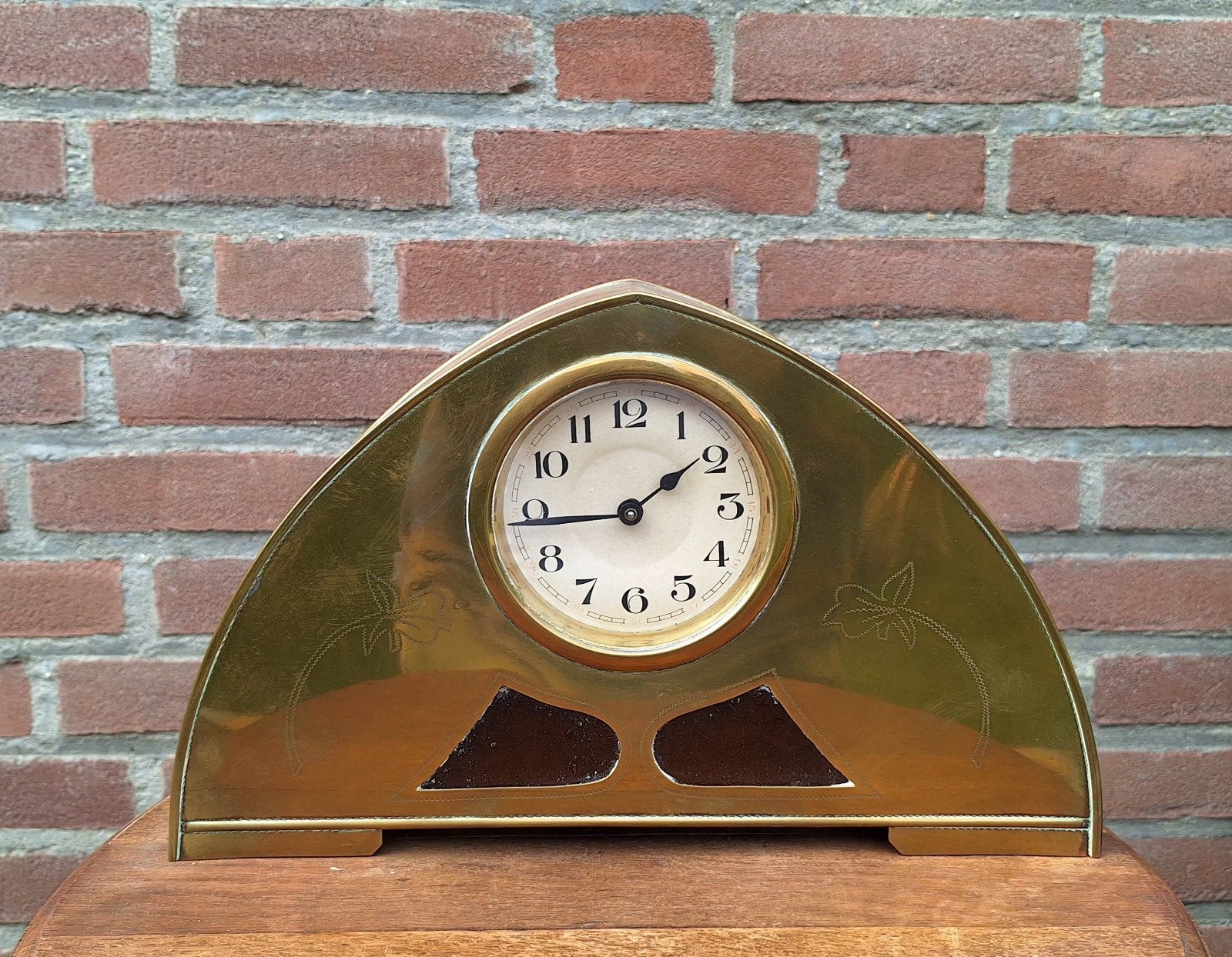 Antieke Messing Schouwklok met Vazen - Art Deco Stijl, Antiek en Kunst, Ophalen of Verzenden