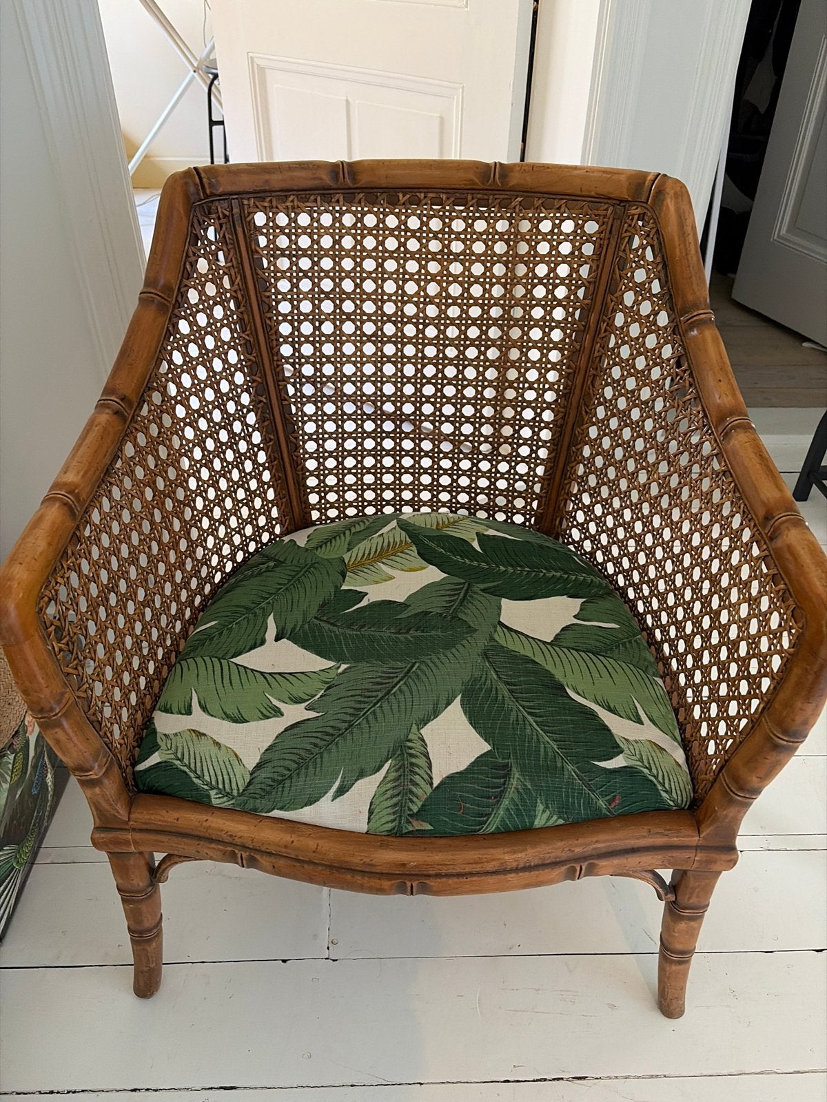 Vintage Bamboe Rotan Stoel met Tropisch Kussen, Ophalen