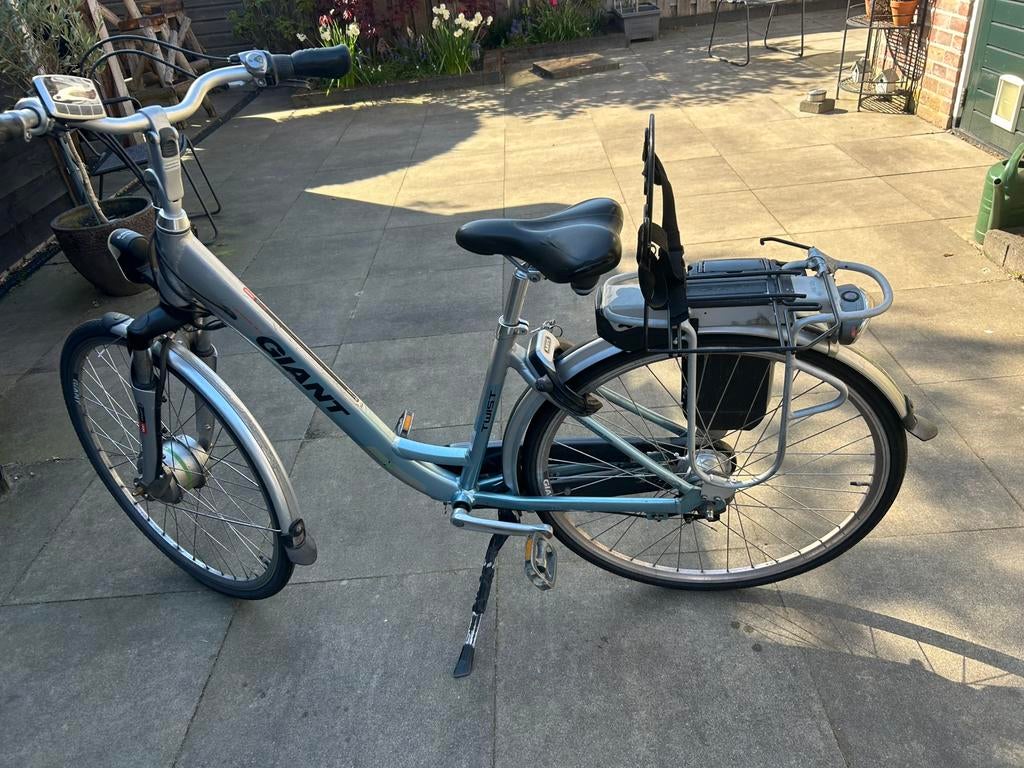 Elektische fiets Giant, Ophalen, Minder dan 30 km per accu, Gebruikt, Giant