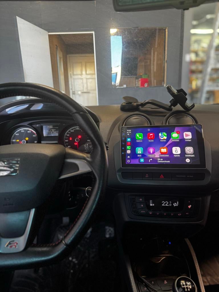 Seat Ibiza CarPlay autoradio, Auto diversen, Ophalen of Verzenden, Gebruikt