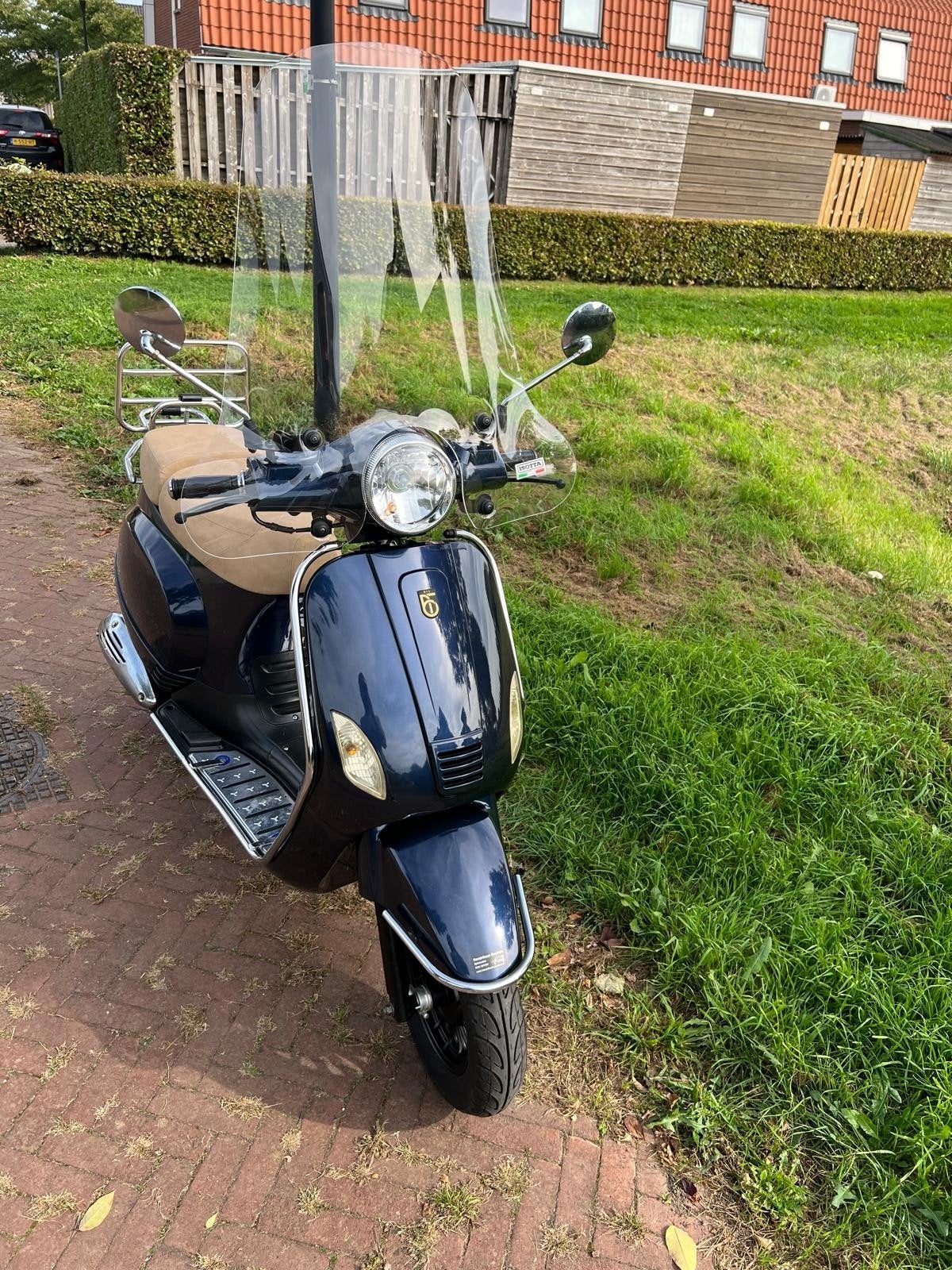 BTC Riva, Fietsen en Brommers, Ophalen, Gebruikt, Maximaal 45 km/u, Benzine