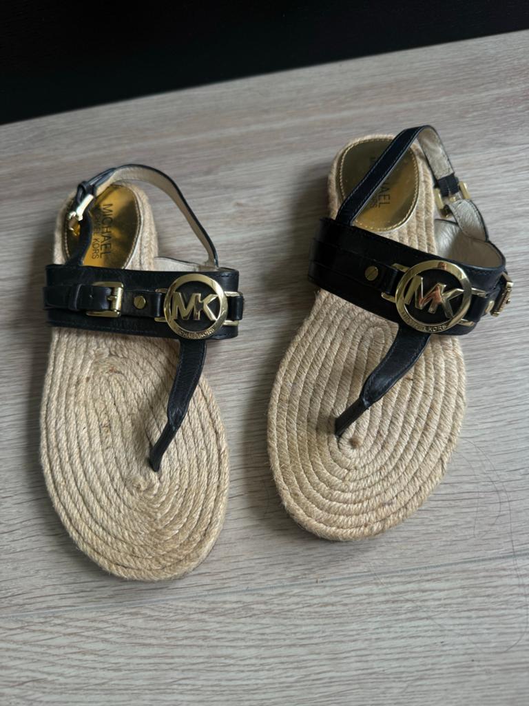 Michael Kors sandalen met espadrille zool, Zwart, Zo goed als nieuw, Sandalen of Muiltjes, Ophalen of Verzenden