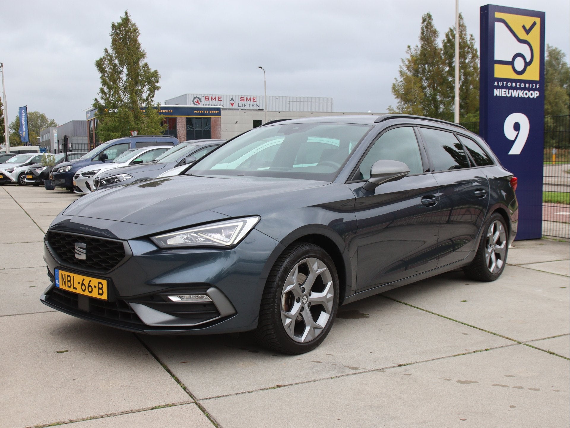 SEAT Leon Sportstourer 1.5 TSI FR Business Intense Automaat,, Euro 6, 4 cilinders, Leon, Verwarmde buitenspiegels