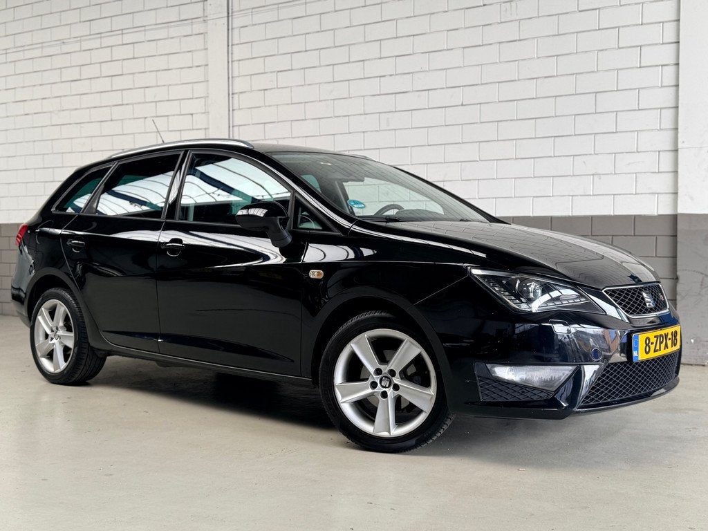 Seat Ibiza ST 1.2 TSI FR Dynamic, Auto's, Voorwielaandrijving, Euro 5, Zwart, 4 cilinders