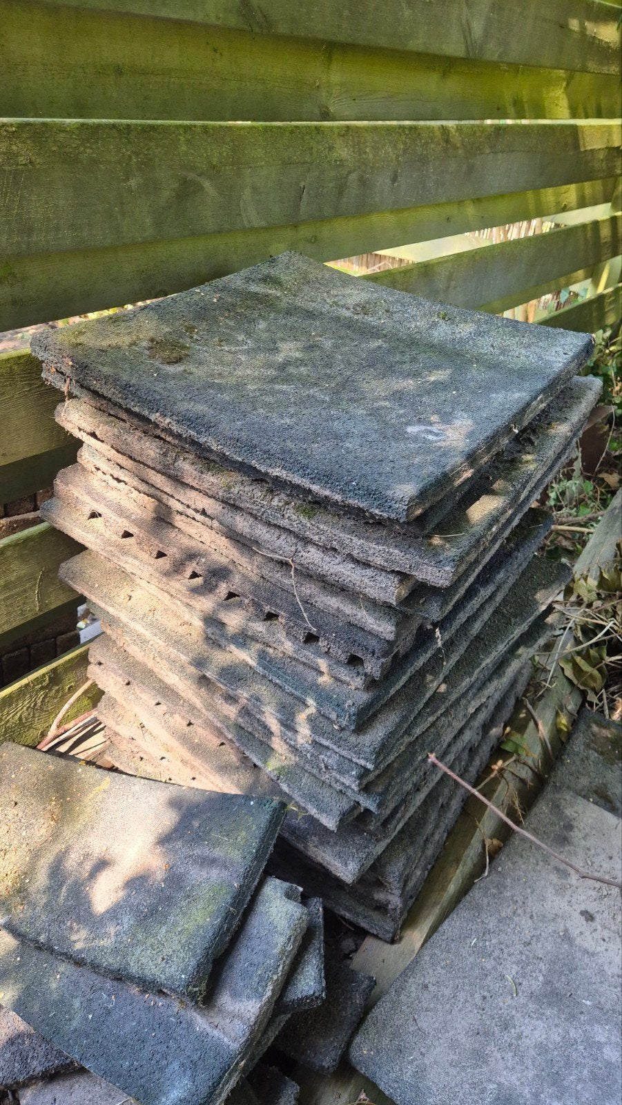 Rubberen speeltegels - 19 heel, 2 met gat, halve en stroken, Ophalen of Verzenden