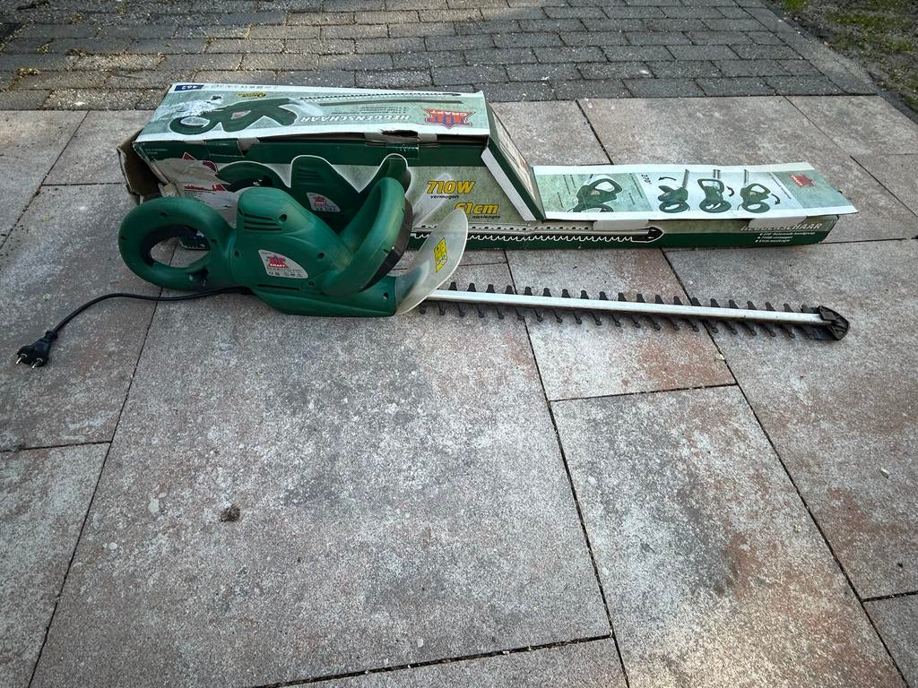 Top Craft Heggenschaar THT-710/2008NL - 710W, Ophalen, Gebruikt, Elektrisch