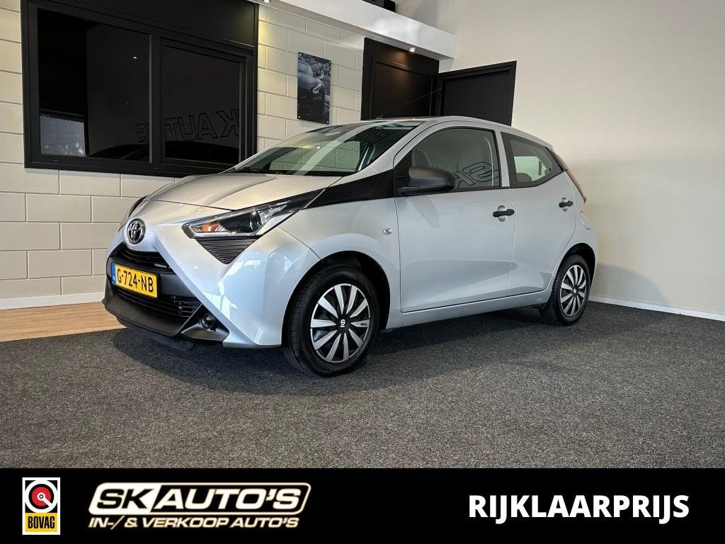 Toyota AYGO 1.0 VVT-I X-FUN l AIRCO l ELEK RAMEN l LED l BLU, Auto's, Toyota, Bedrijf, Aygo, ABS, Airbags, Airconditioning, Bluetooth
