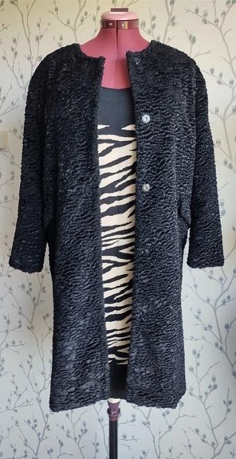 STELLA NOVA Zwarte Fake-Bont Winter/ Tussen-Jas maat 40, Maat 38/40 (M), Zwart, STELLA NOVA, Ophalen of Verzenden