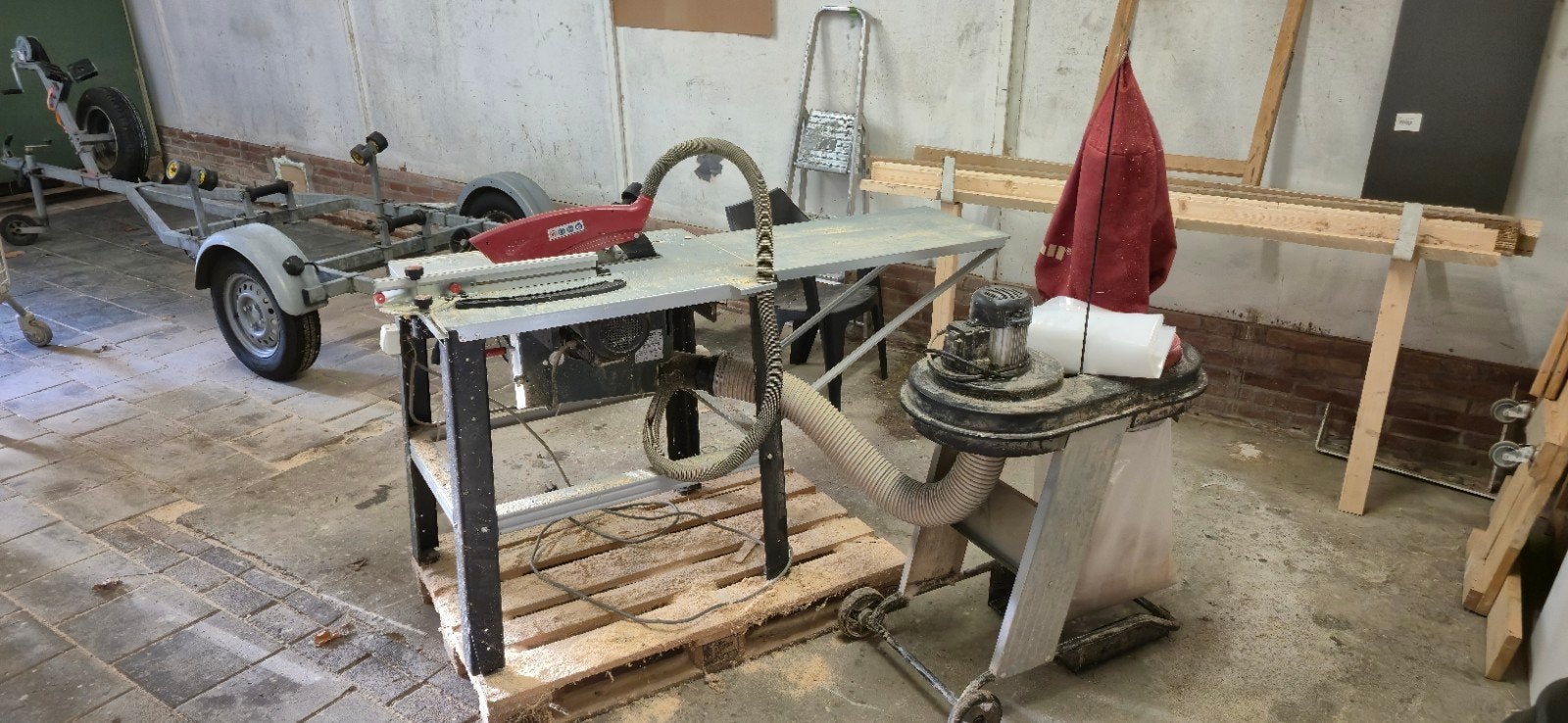 Tafel cirkelzaag machine en stofafzuiging, Metabo Einhell, Ophalen, Gebruikt, Cirkelzaag, METABO