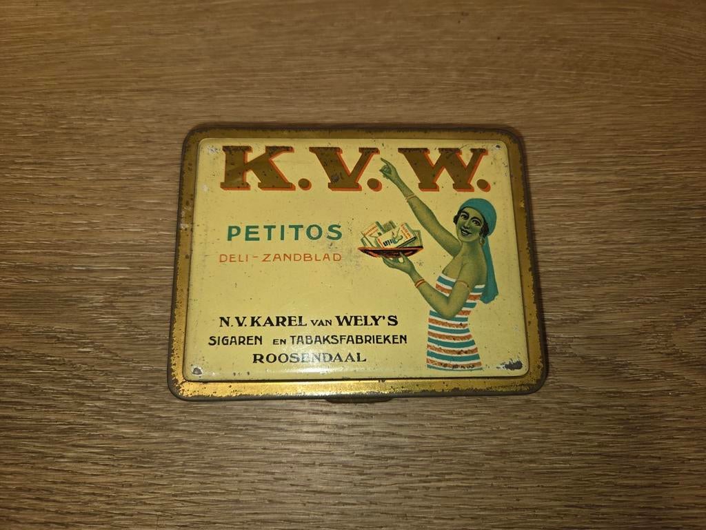 Vintage K.V.W. Petitos sigarenblikje - Roosendaal, Verzamelen, Blikken, Ophalen of Verzenden, Gebruikt, Overige, Overige merken