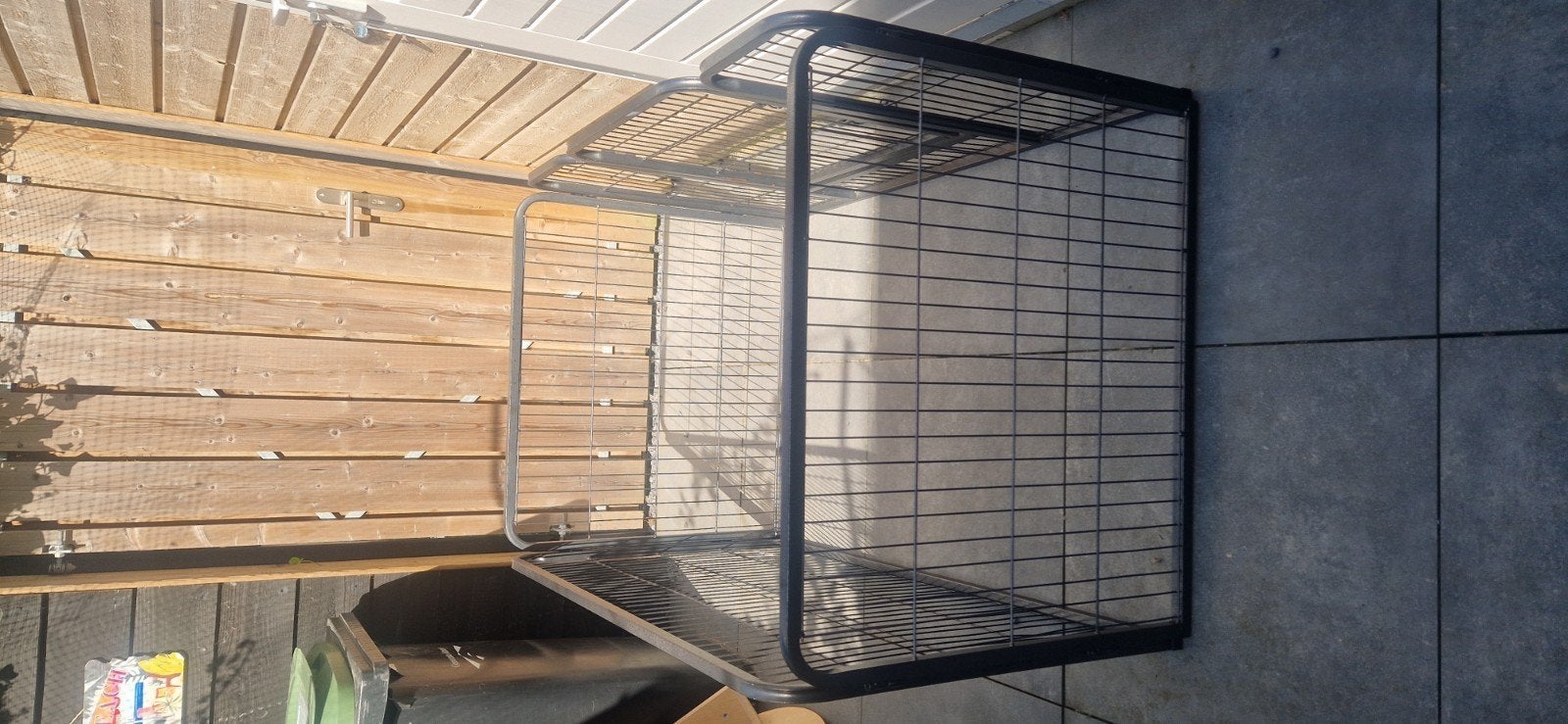 Stevige puppyren / kamerkennel, Dieren en Toebehoren, Hondenbenches, Gebruikt, Ophalen