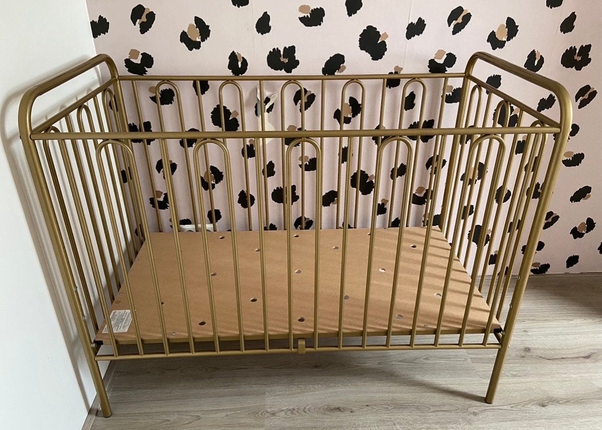 Gouden ledikant voor babykamer, Kinderen en Baby's, Babywiegjes en Ledikanten, Ophalen, Gebruikt, Ledikant