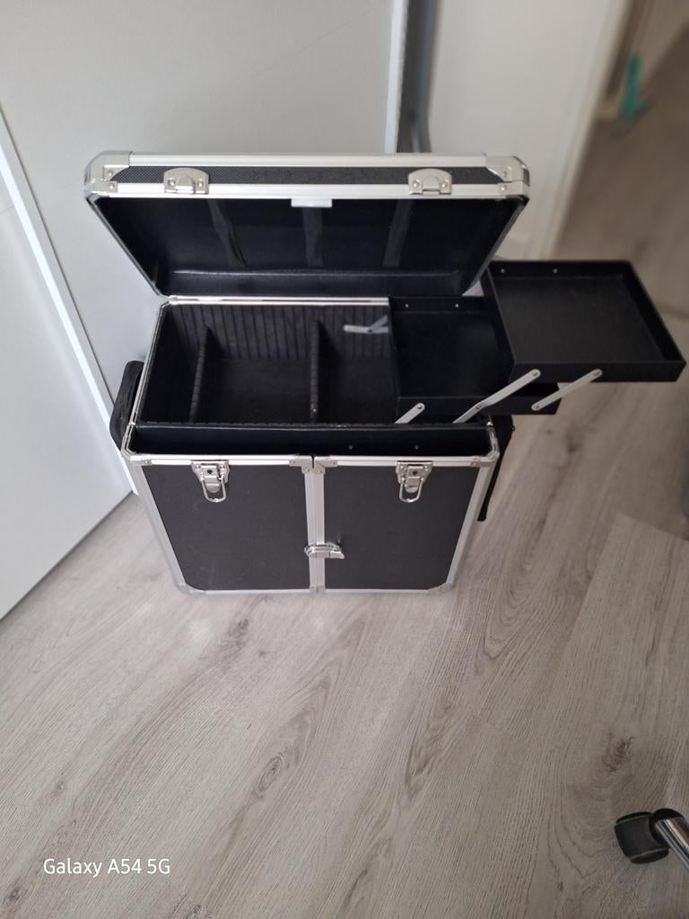 Trolley, Ophalen of Verzenden