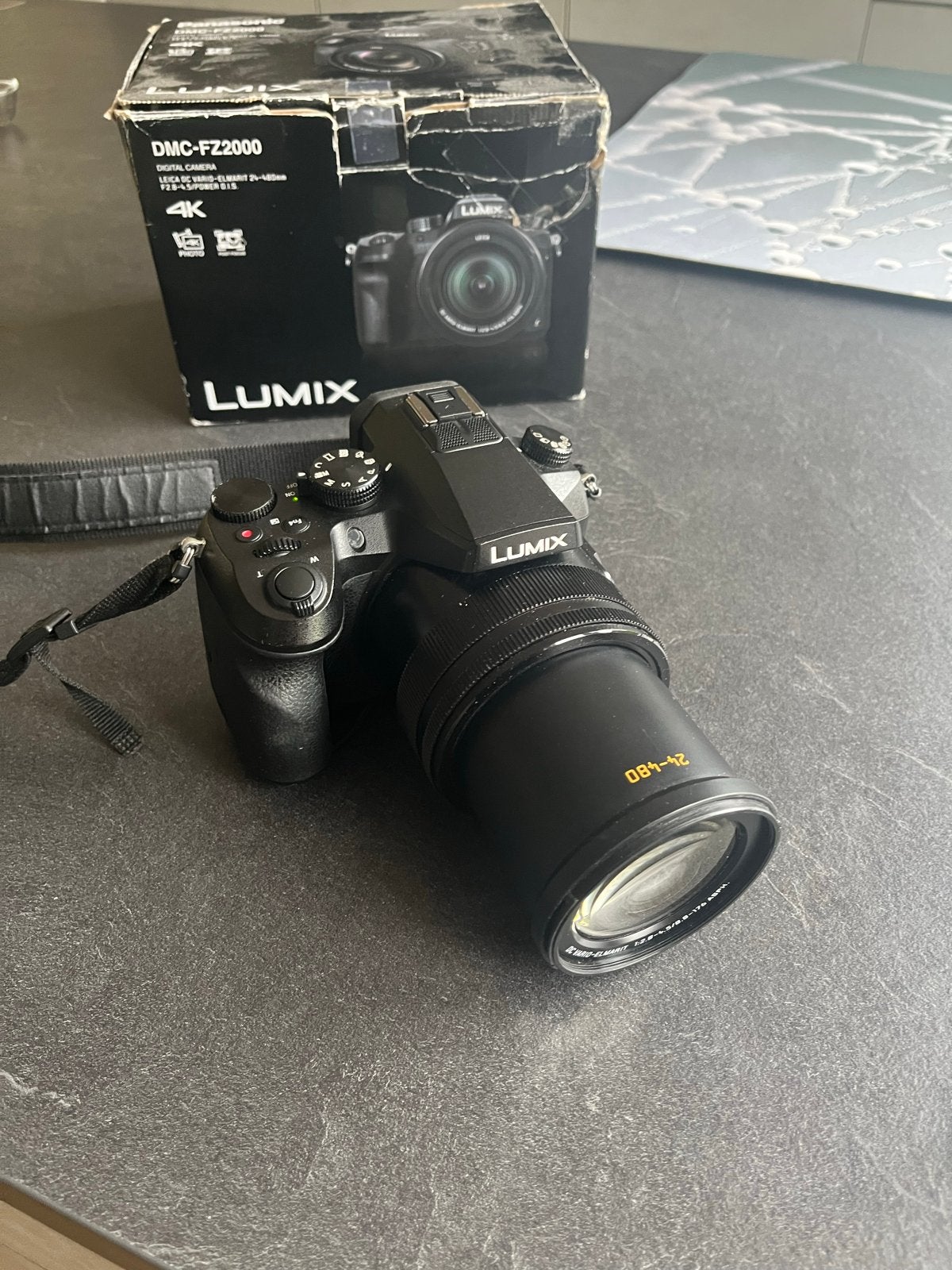 Panasonic Lumix DMC-FZ2000 - Zo goed als nieuw, Audio, Tv en Foto, Fotocamera's Digitaal, Ophalen, Zo goed als nieuw, Overige Merken